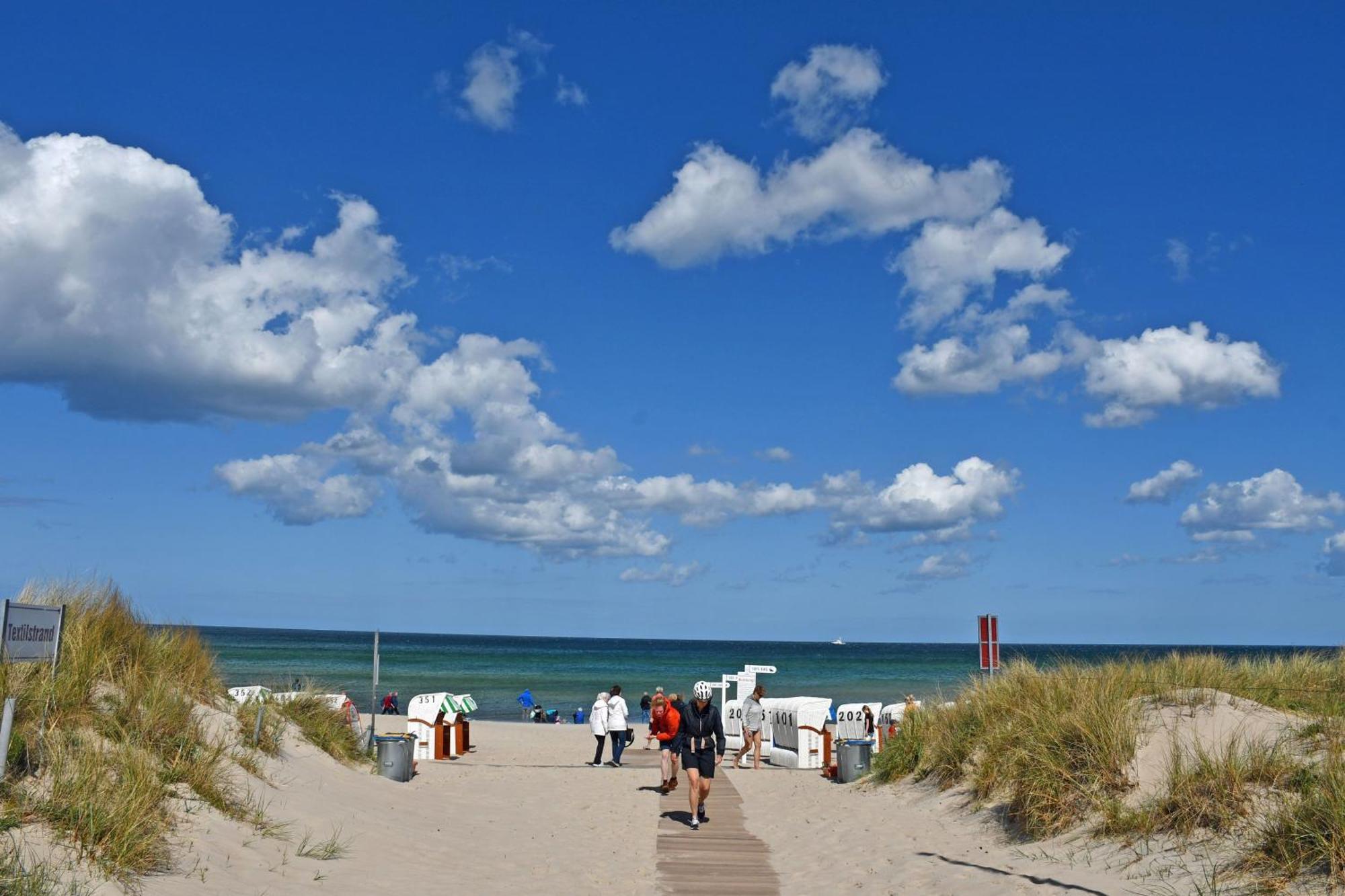 Ferienwohnungen In Baabe Beim Fischer Extérieur photo